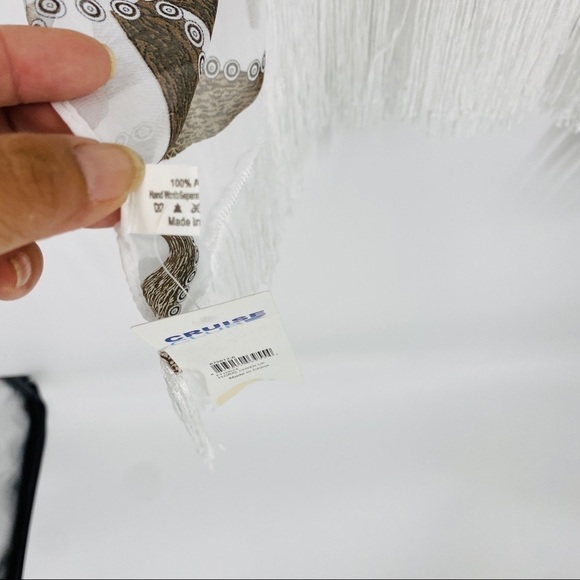 Cruise Club Floral Fringe pullover V-neck Coverup - Picture 10 of 15